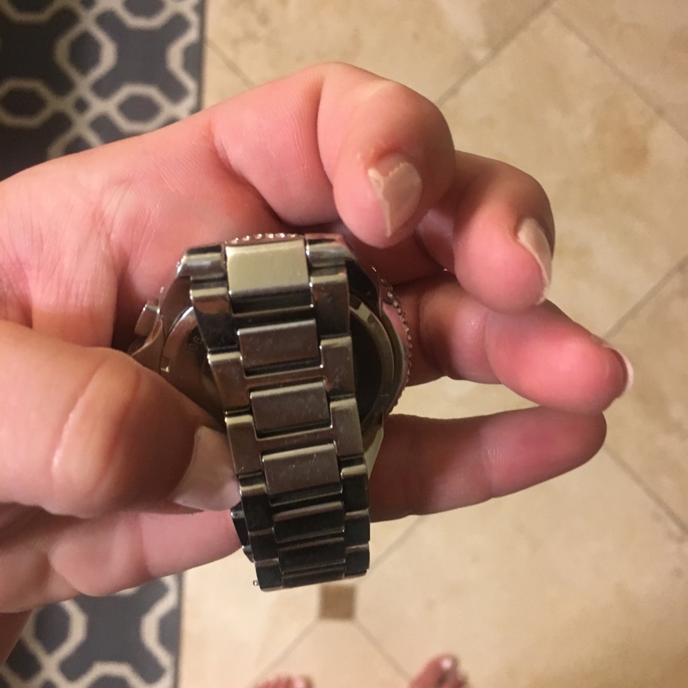 Michael Kors watch - Picture 3 of 3